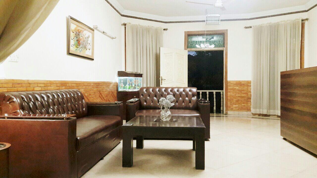 Islamabad Royal Inn エクステリア 写真